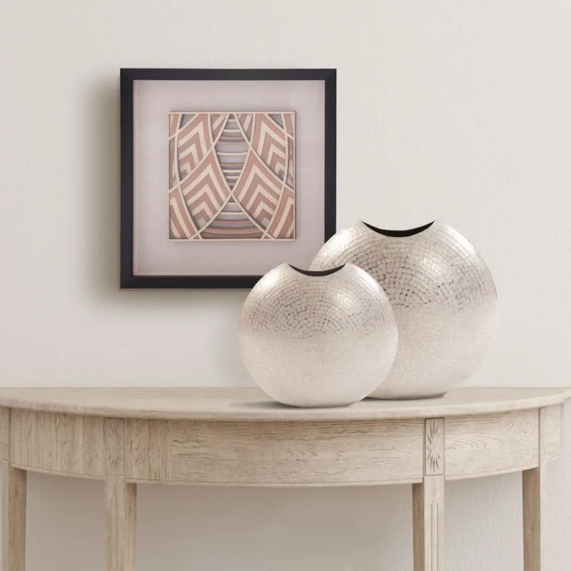 14" Hammered Silver Disc Shape Decorative Vase By Homeroots | Vases | Modishstore